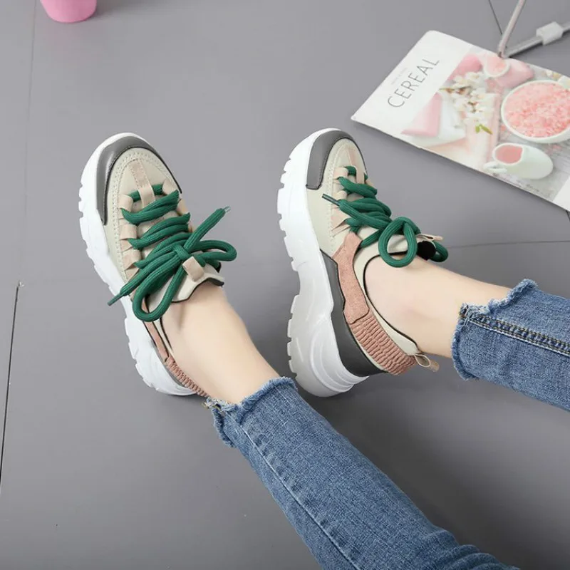Шикарные tenis feminino; модная спортивная обувь на шнуровке для женщин; кроссовки; женская обувь для тенниса на плоской подошве; женская повседневная обувь, увеличивающая рост