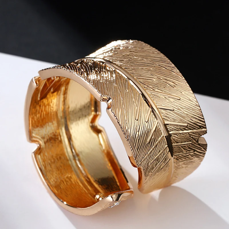Bangles Leaves Crystal Jewelry Gold Color Womens Charm Bangle Bracelet For Gift New Fashion cuff bracelets bangle bracelet crystal bracelets