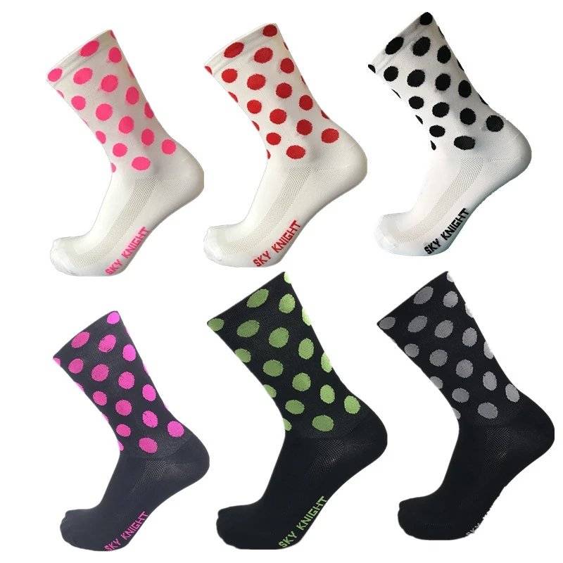 SKY-KNIGHT-2018-New-Dot-Cycling-Socks-Men-Women-Nylon-Sports-compression-Bikes-Running-Socks