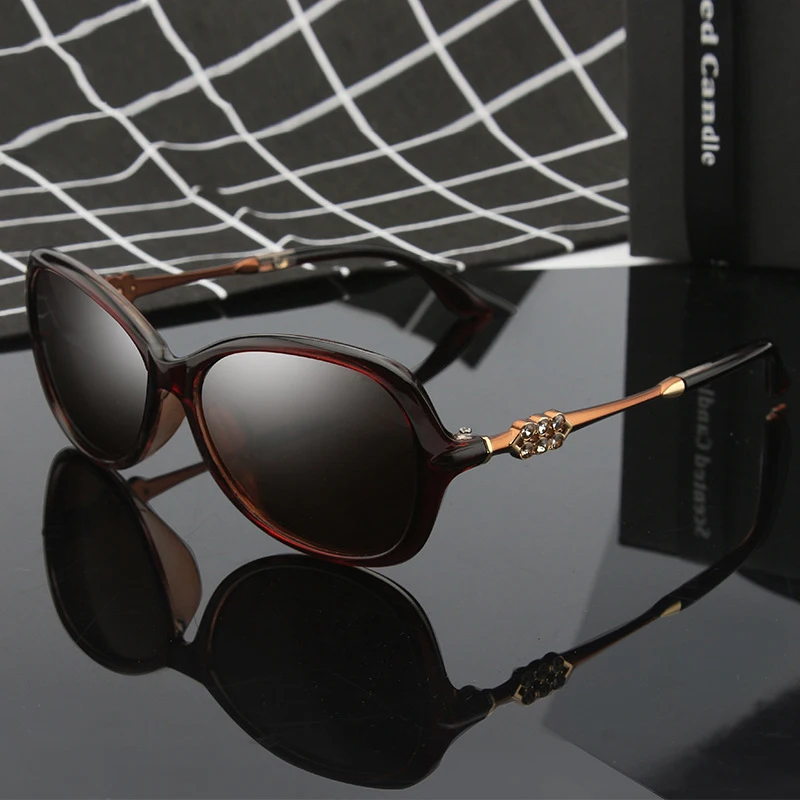 

Polarized Sunglasses Women Luxury Brand Designer Ladies Alloy Frame Diamond Decoration Sun Glasses Girls Anti UV Eyeglasses