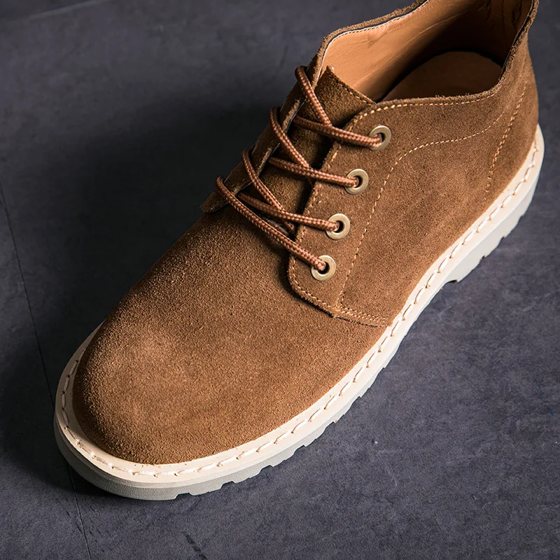 

Work Shoes Men's Outdoor Couples Genuine Leather Desert Martin Boots Women's British-Style Nubuck Leather Combat Boots Large Siz