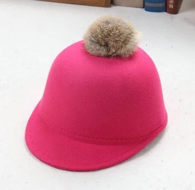 Rose red Родитель-ребенок Fedora Шляпа Ретро мех Pom шапки для верховой езды Зима Весна теплые шапки женские девочки дети сплошной цвет Козырьки кепки - Цвет: Rose red