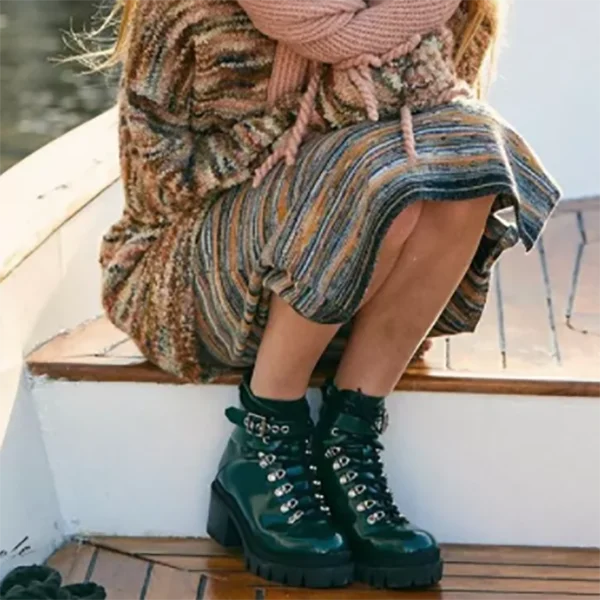 Najtaniej 2019 kobiet buty motocyklowe kurtka jesienny farby moda lakierki okrągłe Toe sznurowane buty bojowe panie śnieg buty biurowe