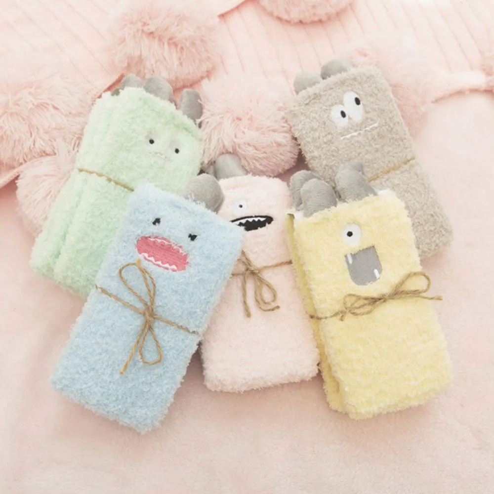 Милые женские носки с изображением маленького монстра забавные розовые носки без пятки из бархата кораллового цвета хлопковые теплые носки для зимы и осени