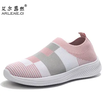 

Women Running Shoes Light Sneakers Breathable Mesh Slip-On Shoes Woman Sports Shoes Zapatillas Mujer Deportiva Plus Size 36-42