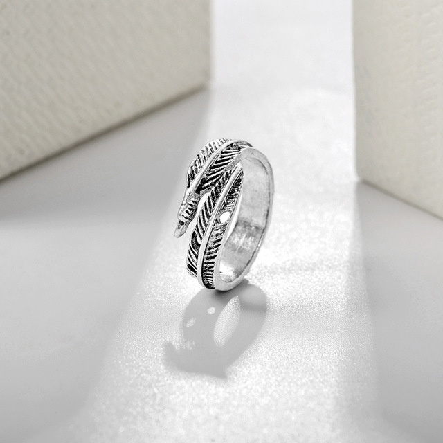 Style Elegant Daisy Flower Opening Ring For Women Adjustable Wedding Party Engagement Finger Rings Statement Jewelry Gift