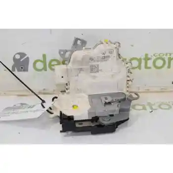 

REAR DOOR LOCK LEFT SEAT ALTEA XL (5P5)