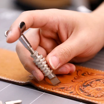 

Newest Adjustable Leathercraft Deluxe Leather Carving Swivel Knife Blade Cutter Head Tool Set Handmade Leathercraft Tool