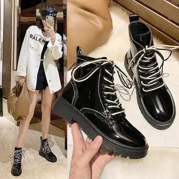 online 2020 Cor Branca Macio Couro Do Plutônio Botas De Tornozelo Mulheres Plataforma Da Motocicleta Botas Femininas Outono Preto Sapatos Mulher Goth Botas Curtas