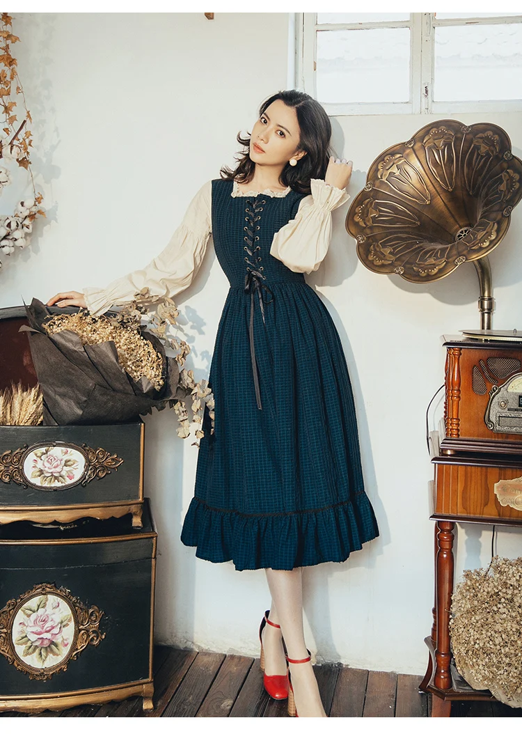 vintage women dress 9