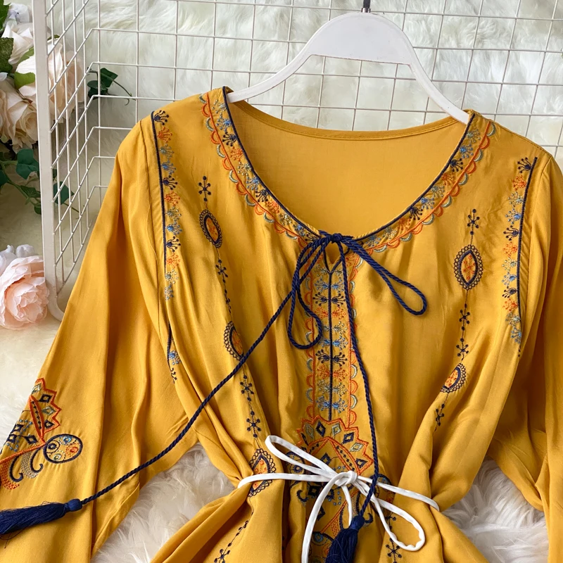 Neploe Indie Folk Vintage Embroidery Dress Fashion O-Neck Sashes Slim Waist Dresses Femme Loose Long Sleeve Mid-Calf Vestidos