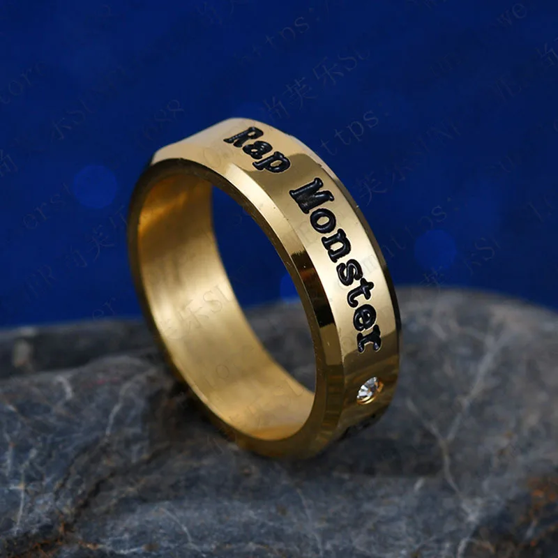 1 шт. Kpop bangtan кольца для мальчиков три цвета имя члена кольцо черное золото серебро Глянцевые Кольца K-pop Bangtan Канцелярия для мальчиков Набор - Цвет: RM Gold