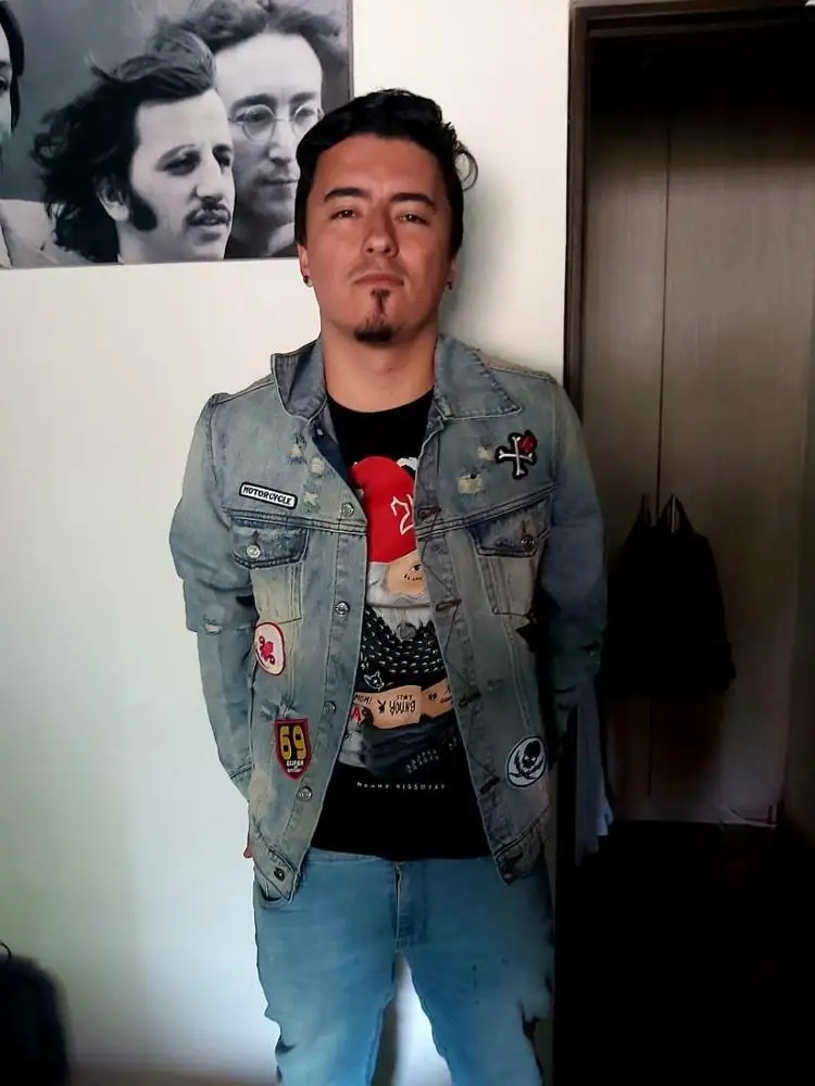 H4c5333a25f6f44a99cf7c68bc0eae26d7