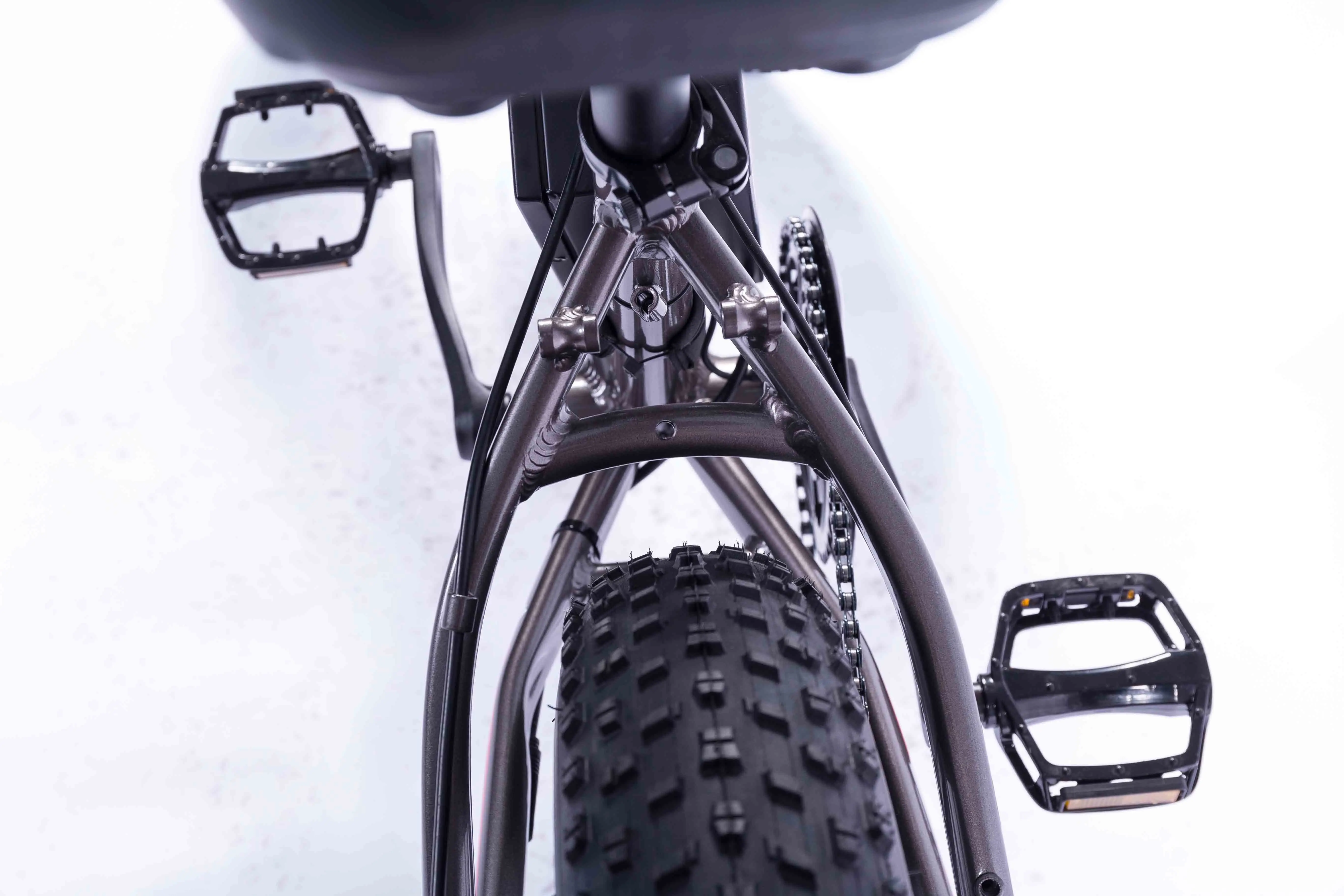 Винтаж велосипед электрический Gps-02001ea с толстыми покрышками для спорта, для катания на велосипеде, 350w 7-Скорость Шестерни е-байка 36В Батарея с макс Скорость до 25 км/ч для велосипеда со звездами