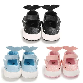 

Baby Boy Girl Shoes Breathable Cartoon Whale Design Anti-Slip Casual Sneakers Toddler Soft Soled Walking Shoes black white pink