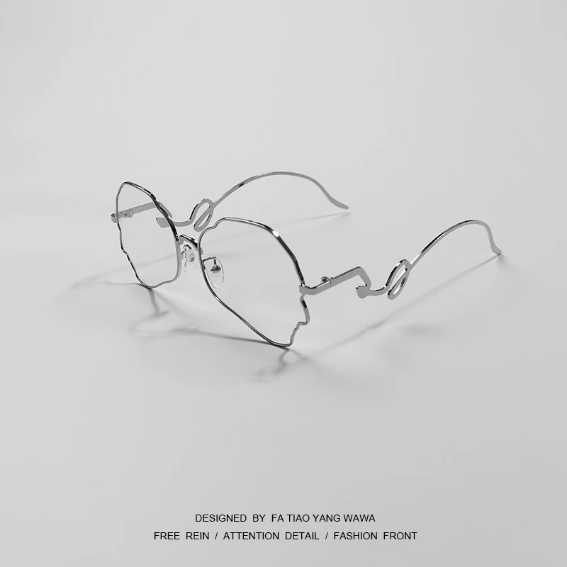 

Irregular twist dark shape flat lens