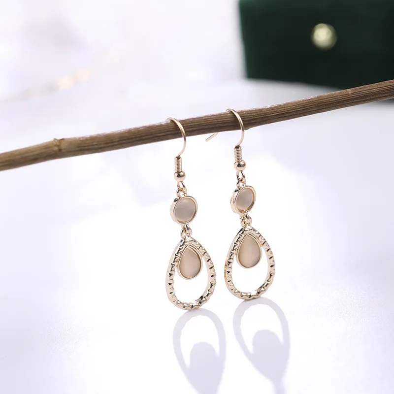

Elegant Opal Stone Waterdrop Dangle Earrings Glass Lampwork Drop Earrings Jewelry Clip Earring Women Pendientes Brincos