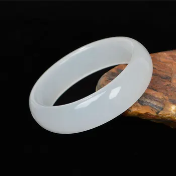 

Natural suet jade bracelet