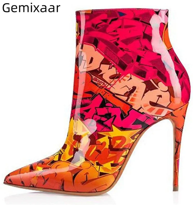 Осенние ботинки; женские модные Лоскутные ботинки «Челси» с острым носком без застежки; Необычные разноцветные ботинки на высоком каблуке; женская обувь;