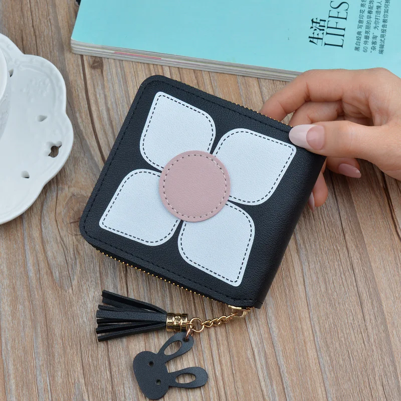 

Small wallet women's short zipper wallet flower tassel Japanese and Korean version zero wallet women's Mini Wallet