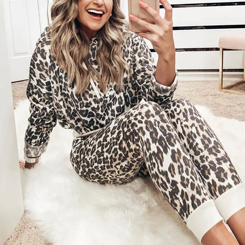 

Women Casual Fashion Pants Slim Fit Loose Sexy Leopard Print Long-sleeved Hooded Sweater + Pants 2pcs Set