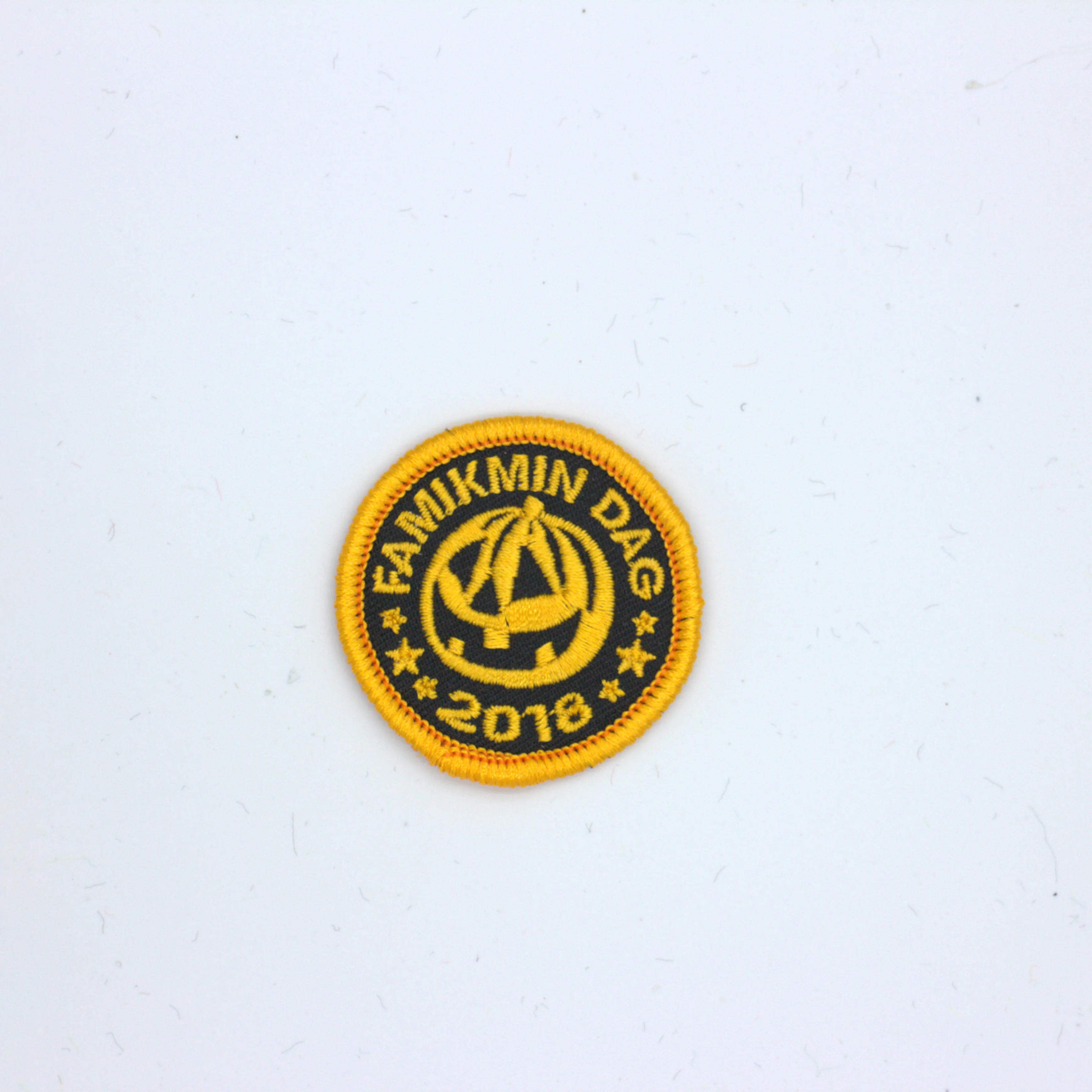 

Embroidery chapter custom double-sided sticker process 01