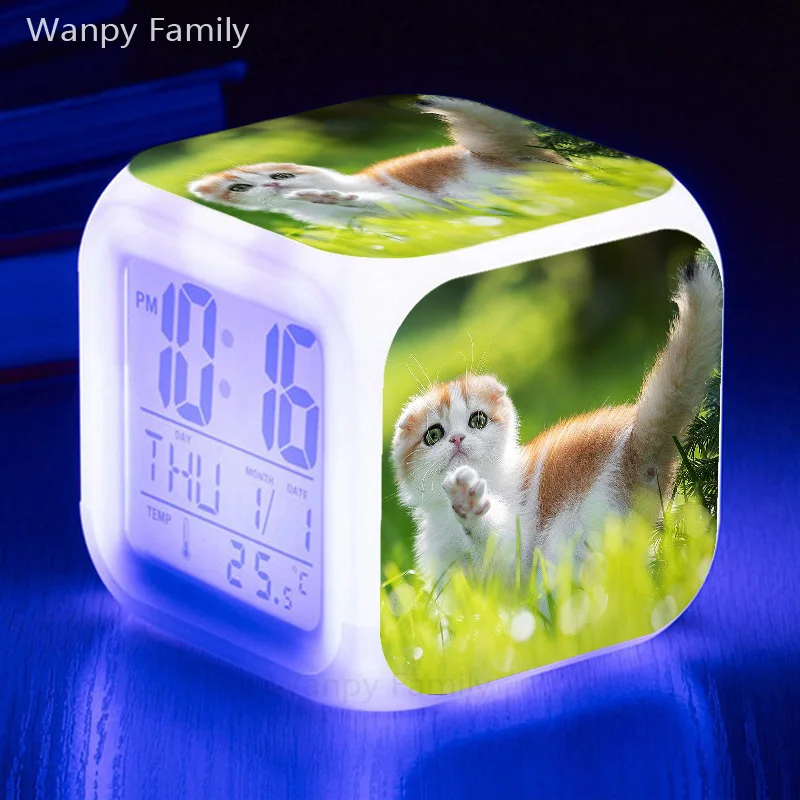 2022 New Cat Alarm Clock 7 Color Glowing Led Digital Clock Kids Room