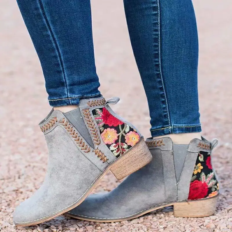 Houlife Fashion Warm Autumn Winter Women Ankle Boot Embroidery Flower Suede Platform Slip On Female Short Shoes Flats Plus Size
