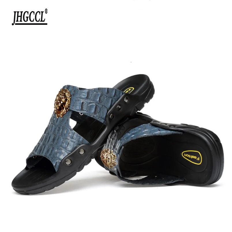 

New men's flip-flops men's brand outside slippers women's beach shoes large size 45 46 women's sandals casual luxury slippers T6