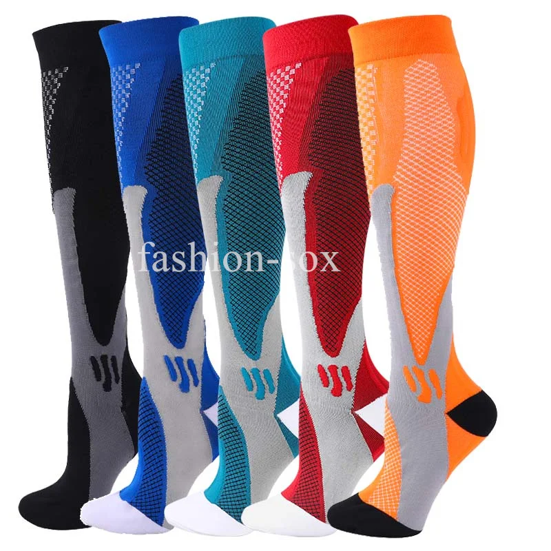 Maniche A Compressione Per Polpacci – Calze Sportive Da Running E Ciclismo In Nero/Grigio