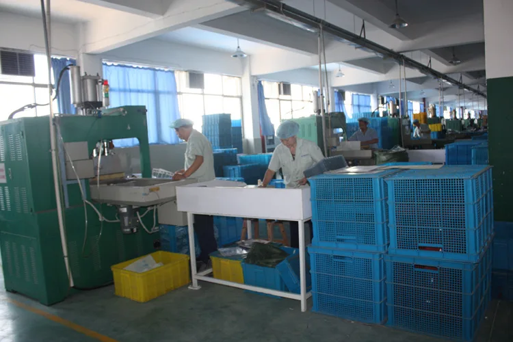 Si Cheng Yield пшеничная соломенная зубная щетка 4 установленная очистка полости рта портативная дорожная Пшеница для взрослых мягкая щетина маленькая щетка для головы