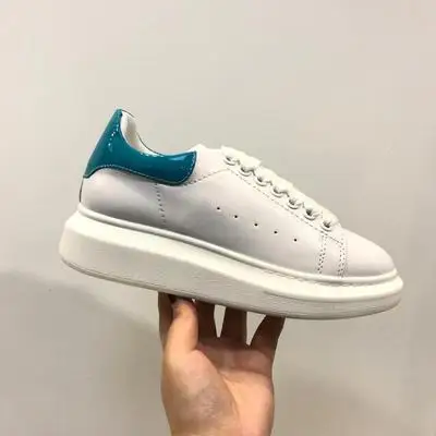 Hot Shoes Woman Spring Autumn Leather Woman Casual Flats Lace Up Flats Designer Couple Shoes - Цвет: as pic