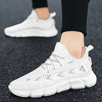 

Beathable Mesh Men Casual Shoes Slip on Sock Shoes Men Sneakers Masculino Adulto