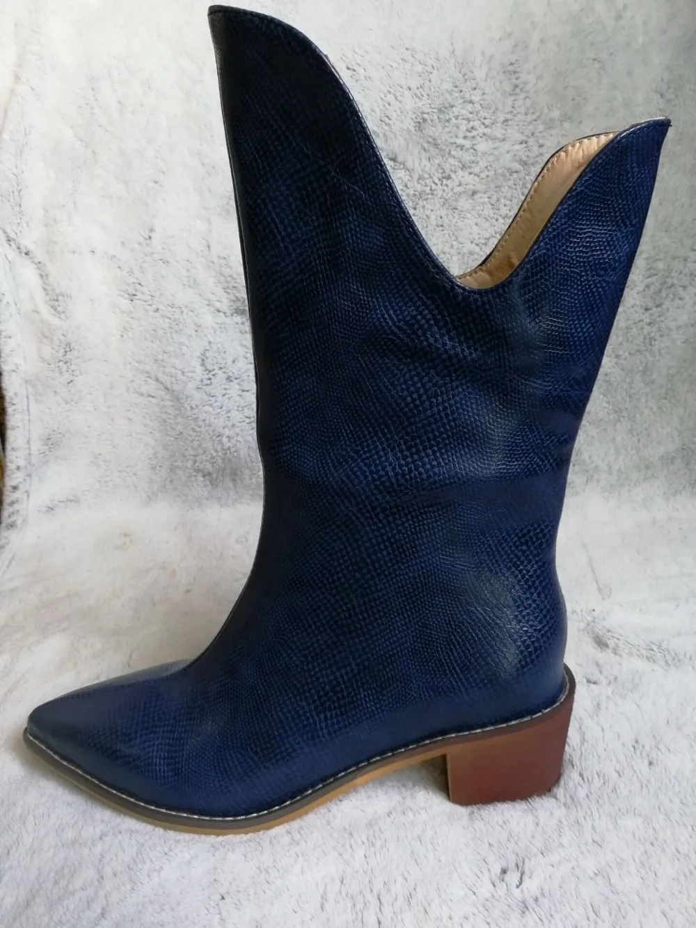 85B24F849641DEF5C551B71DFBBC2523