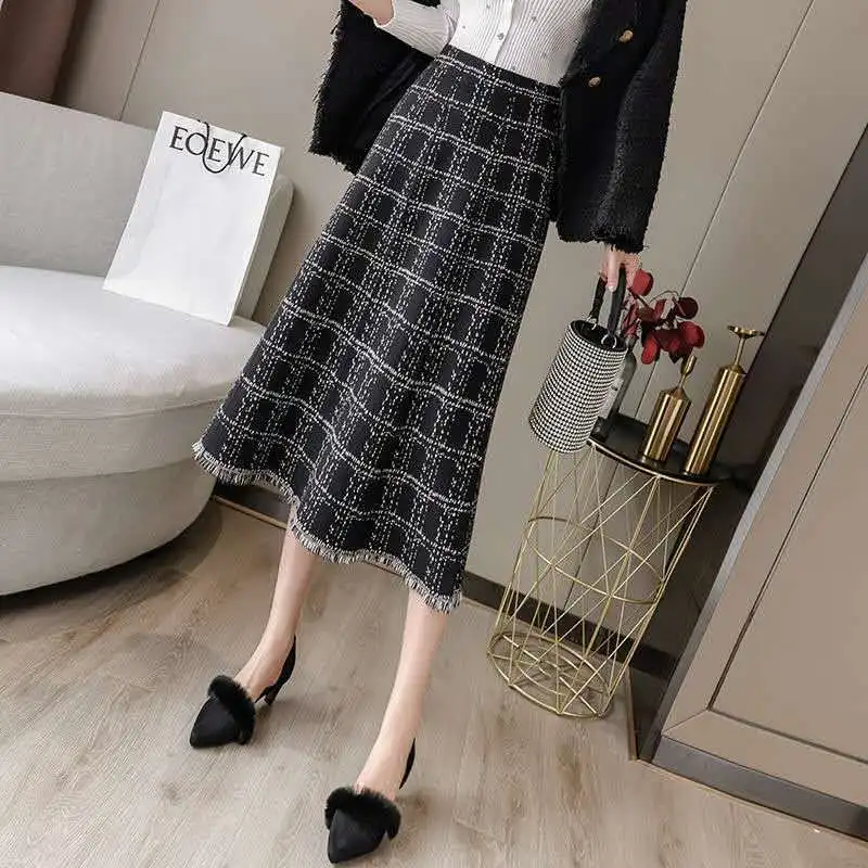 Plaid Skirt Women's Autumn And Winter New High-Waist Umbrella Skirt Mid-Length Over The Knee A-Line Bag Hip Knitted Long Skirt cotton padded women s fashionable foreign style hooded elastic waist down cotton jacket over knee length winter wear parkas