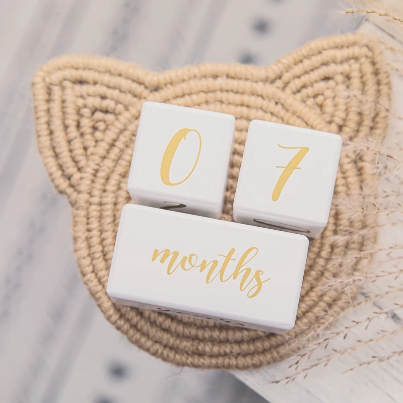 1set Baby Milestone Karten Holz Block Weiß Baby Geburt Monat Anzahl Gedenk Milestone Souvenir Neugeborenen Foto Zubehör – Detail 16