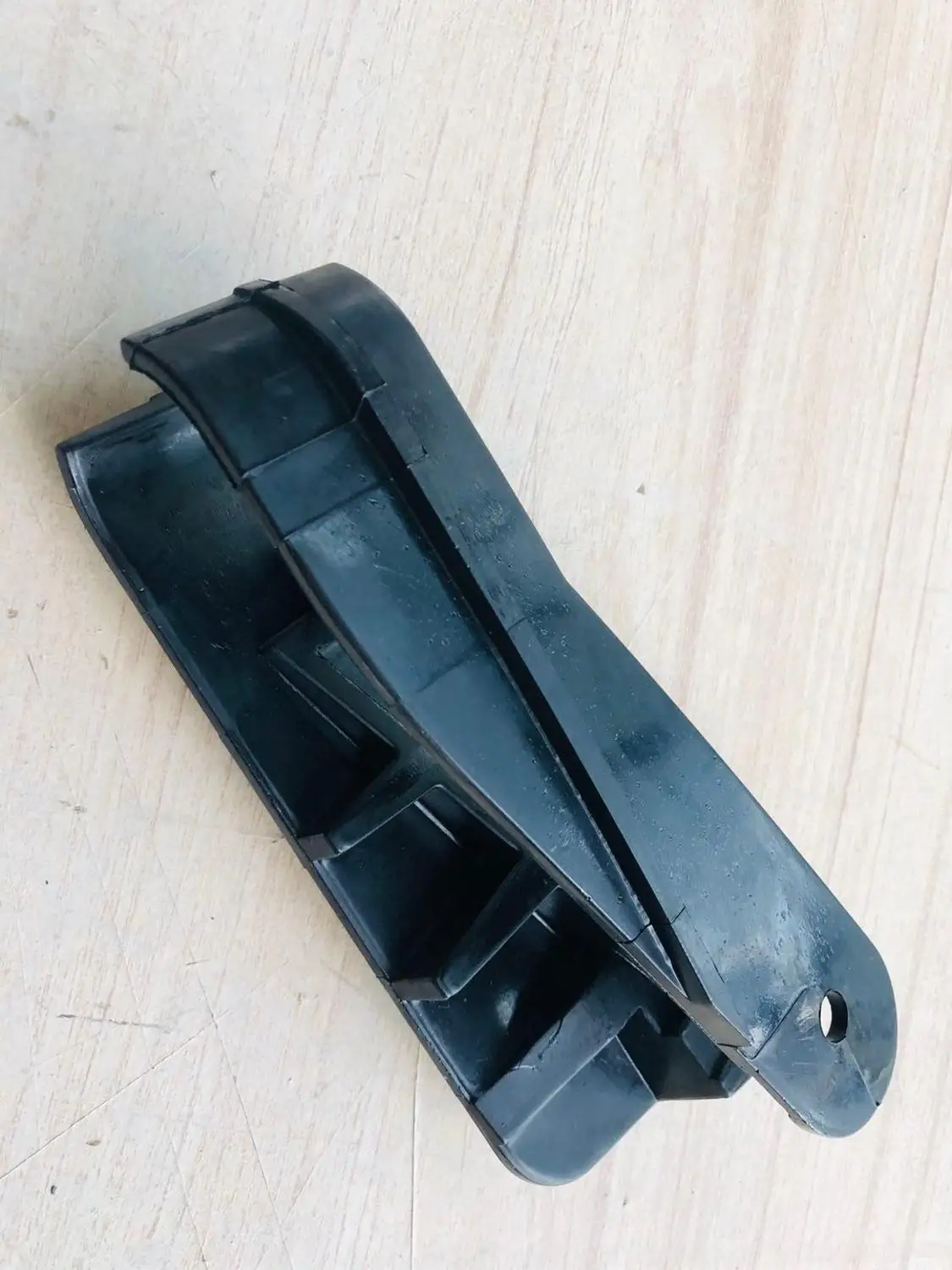 Benelli BJ500GS-A TRK502 Roller Motorcycle Chain Silder