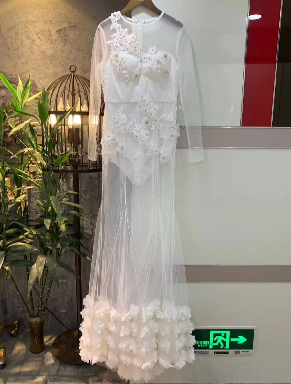 Для женщин белое Сетчатое платье с О-образным вырезом Длинные рукава Vestidos знаменитости Вечеринка облегающее Бандажное платье платья с принтом для девочек;