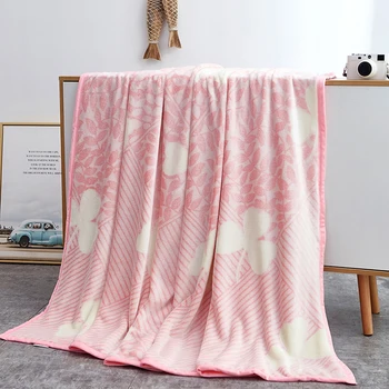 

Blankets Soft and Fluffy Bright Nice Drawings Different Color Pink Gray Cute Design Fleece Throw Blanket for Spring Autum Time