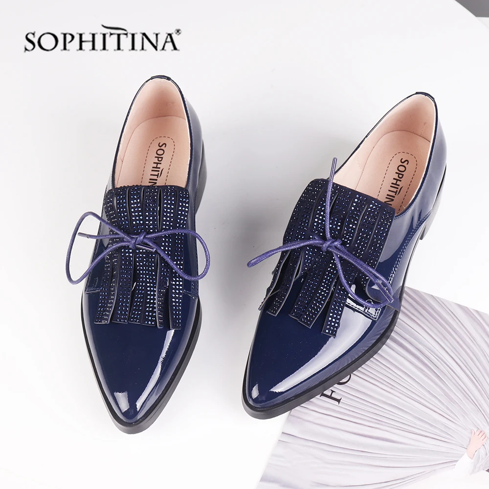 SOPHITINA/новые модные туфли на плоской подошве; удобные пикантные туфли на квадратном каблуке с острым носком; высококачественные туфли из лакированной кожи; женские туфли на плоской подошве с бахромой; MC484