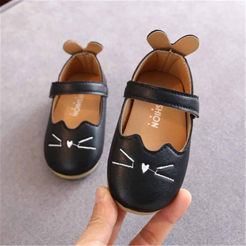 Г. Primavera y otouno nignos zapatos de PU cuero flor nivienos sandalias zapatillas primero caminantes nivienas zapatos Zapatos de cue - Цвет: Черный