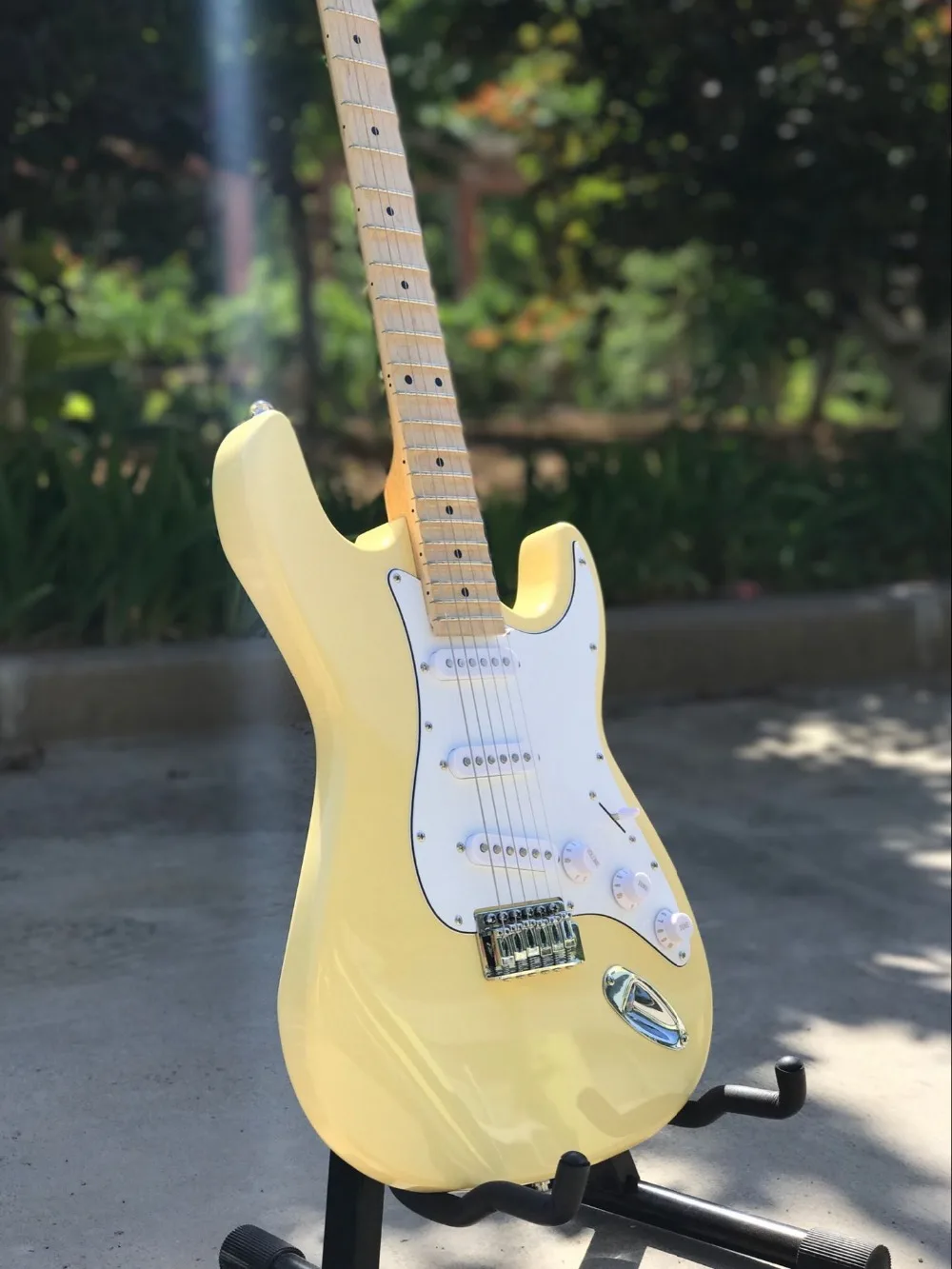 

New,Top quality electric guitar,handwork 6 Strings Maple fingerboard guitarra, real photos