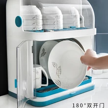 Посуда, палочки для еды, кухонные чаши, полки, крышки, столовые приборы, тарелки, ассалтены, пластиковые шкафы, дома, шкафы, шкафы