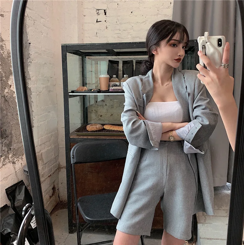 7688#(фотосессия) повседневный костюм комплект из куртки и шорт