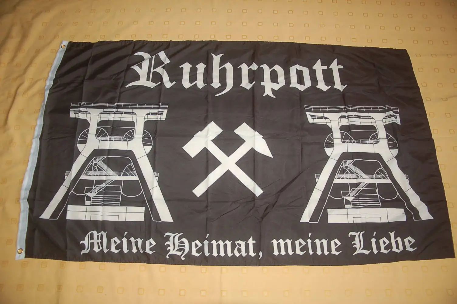 3ft x 5ft3 x5ft Ruhrpott Meine Heimat meine Liebe schwarz флаг печати баннер, флаг из полиэстера Размер 150*90 см