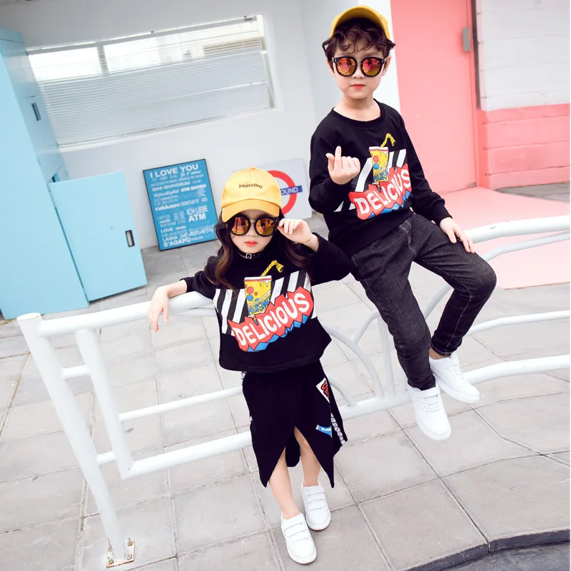 Cena Dopasowane rodzinne stroje 2019 jesienno zimowa matka i córka spódnica z rozcięciem sweter kombinezon tata Son bluzy dziecięce