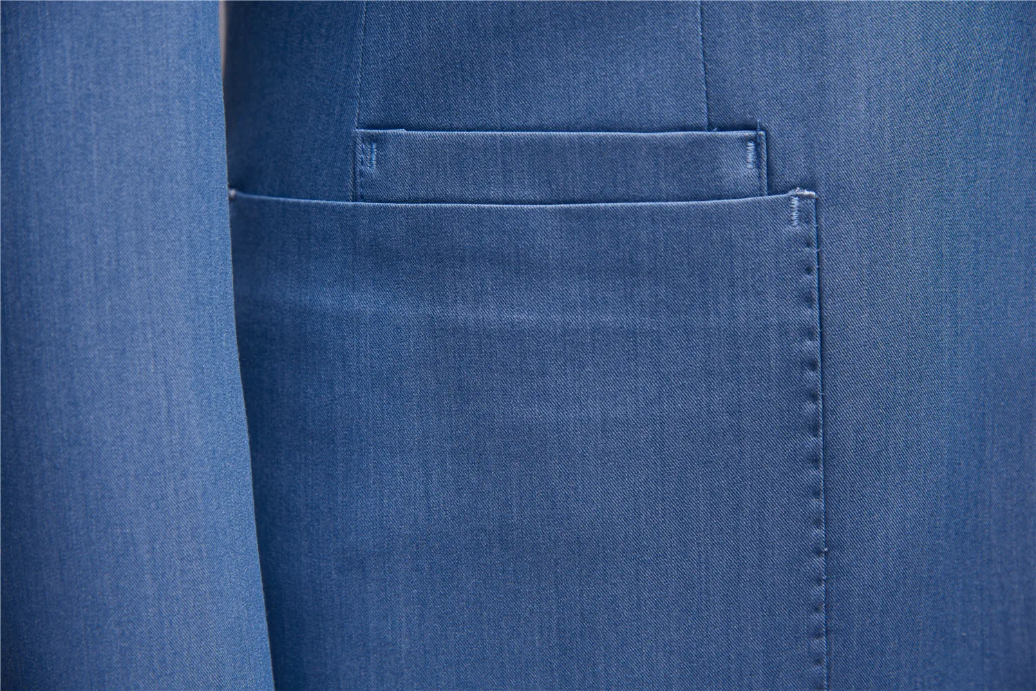 Notch Lapel Blue Men suit Slim Fit Men Suits 3 Pieces Groomsmen Wedding Suits For Men Bridegroom(Jacket+Pants+Vest