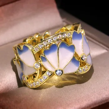 

Vintage Yellow Gold Color Plum Blossom Flower Wedding Rings for Women Enamel Zircon Crystal Elegant Finger Rings Trendy Jewelry