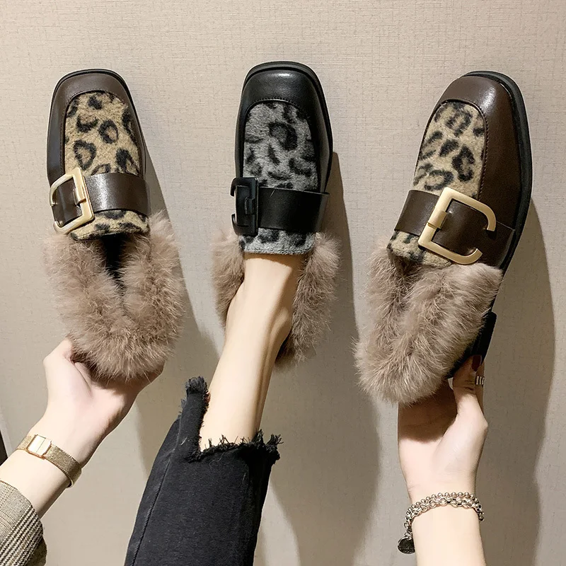 

Luxury Slides Shoes Without Heel Women's Slippers 2019 Low Flock Pokemon Plush Square Toe Designer Flat New Fur Leopard Soft