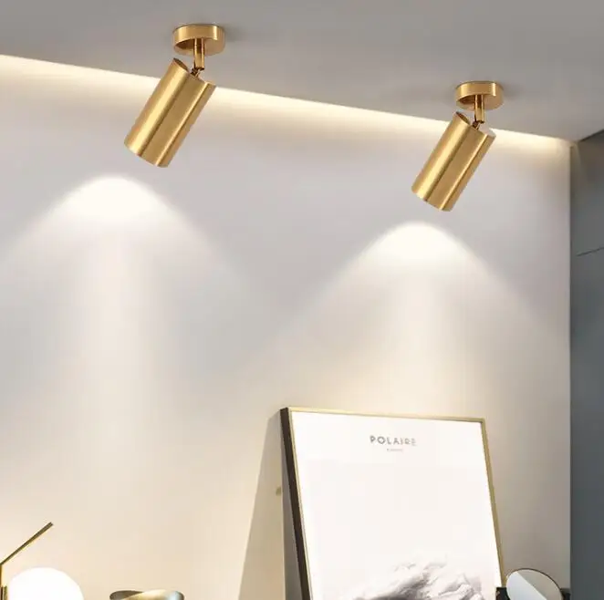 

Светодиодный светильник в скандинавском стиле, люксовый потолочный светильник золотого цвета для гостиной, кофейни, бара, лампа направленного света с поверхностным креплением